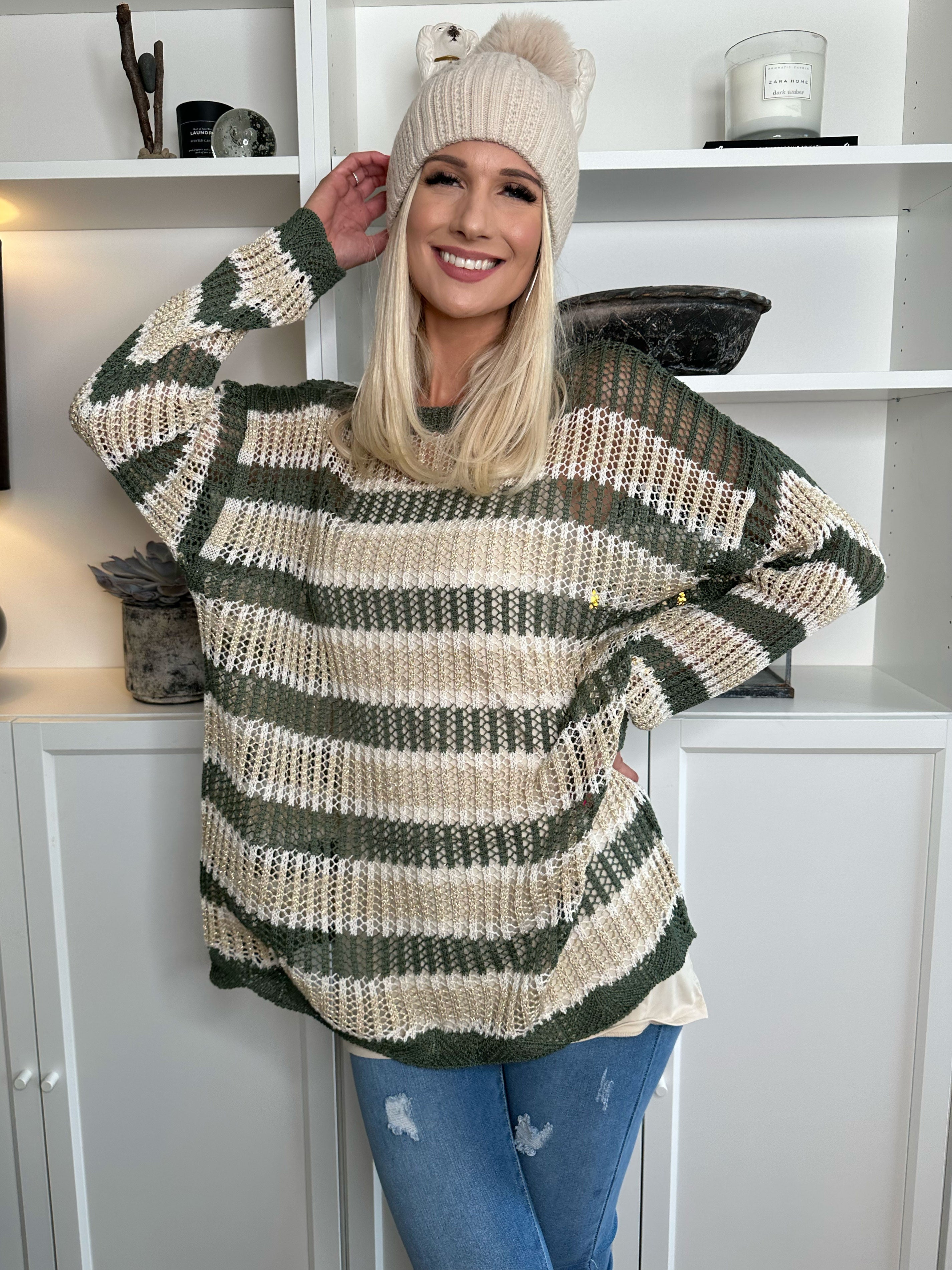 Ania - Randig stickad blus med hål
